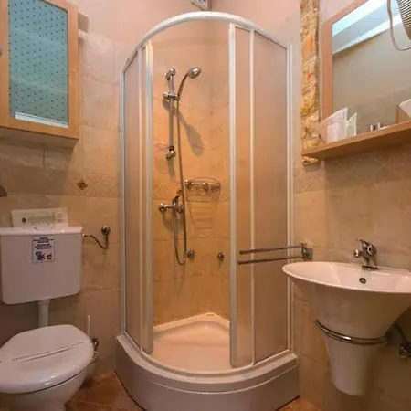 Gordana - Cdn02100e-syb Apartman Posedarje